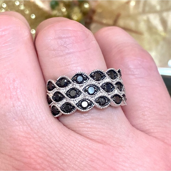 1 Carat Genuine Black Diamond 3 Row Anniversary Band Ring ~ Cocktail Dinner Ring - Picture 3 of 16